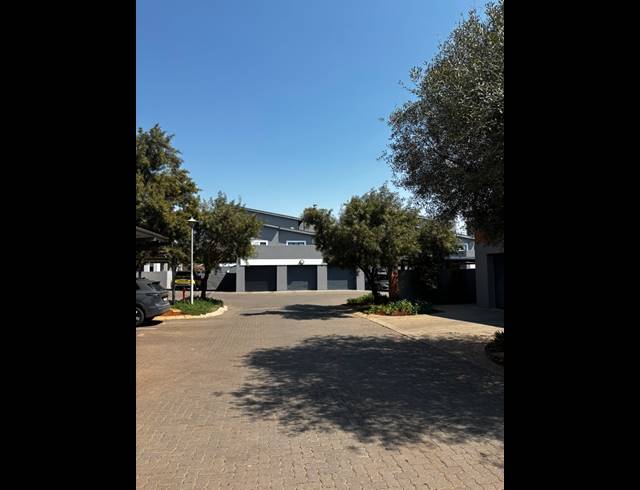 2 BEDROOM APARTMENT FOR SALE IN MONTANA